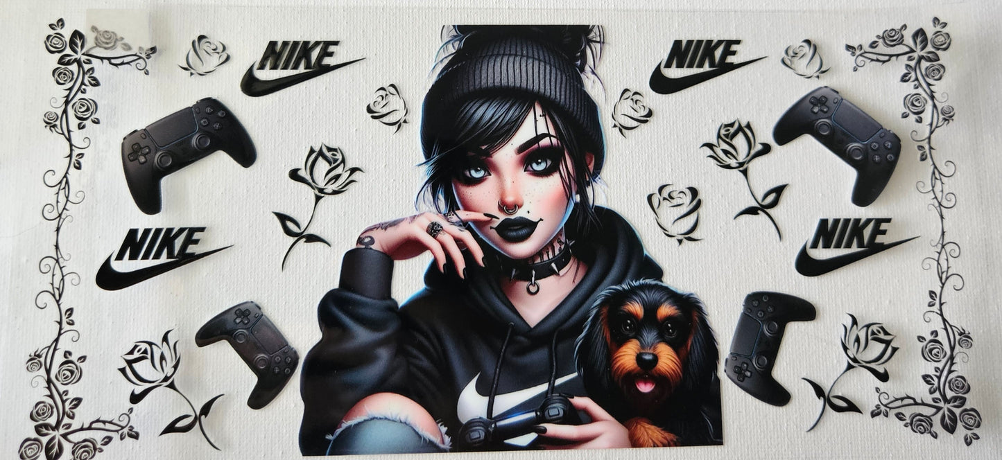 GAMING/ TATTOO GIRL/ MISC...